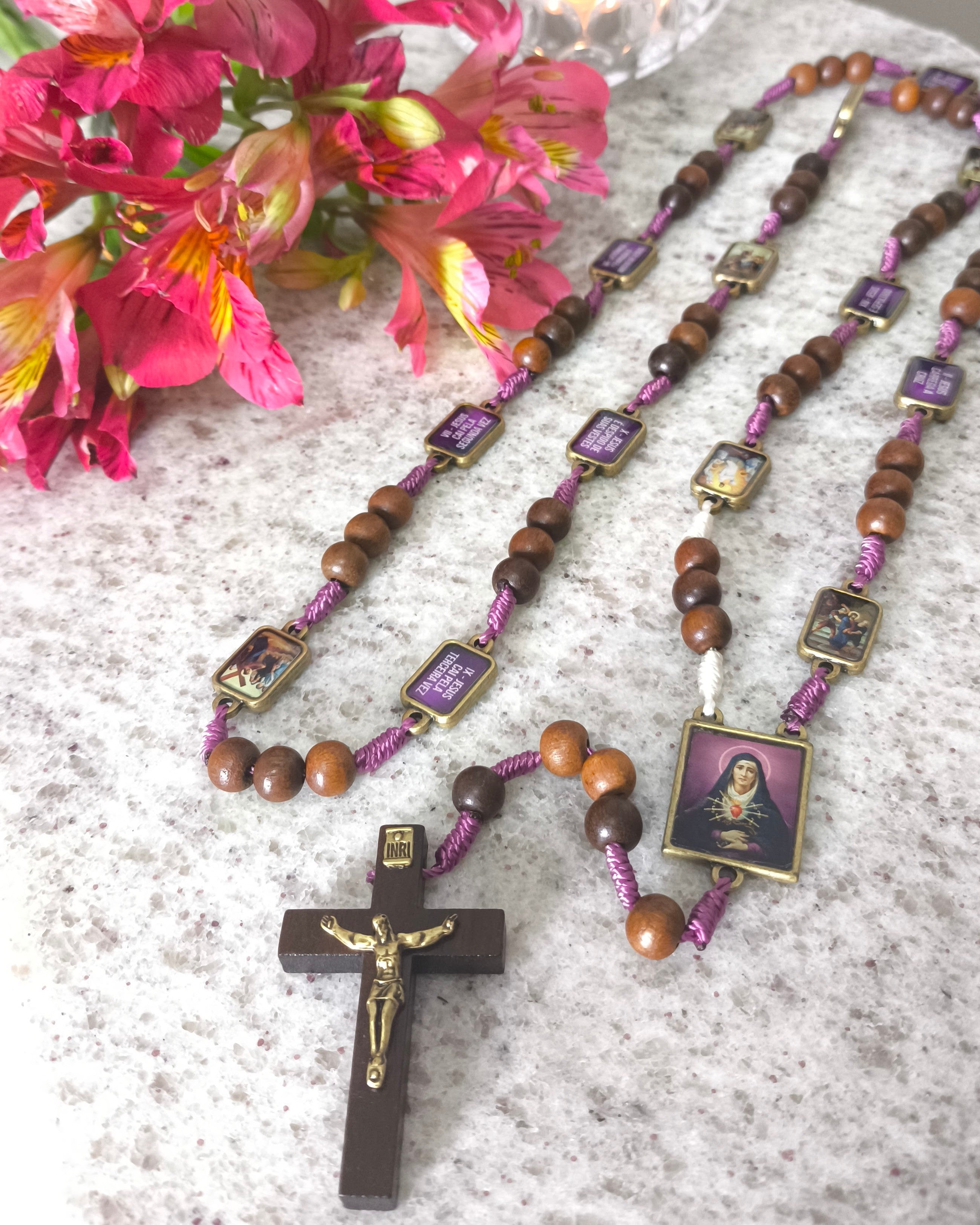 Via Crucis de Jesus Cristo com entremeio de Nossa Senhora das Dores e folheto
