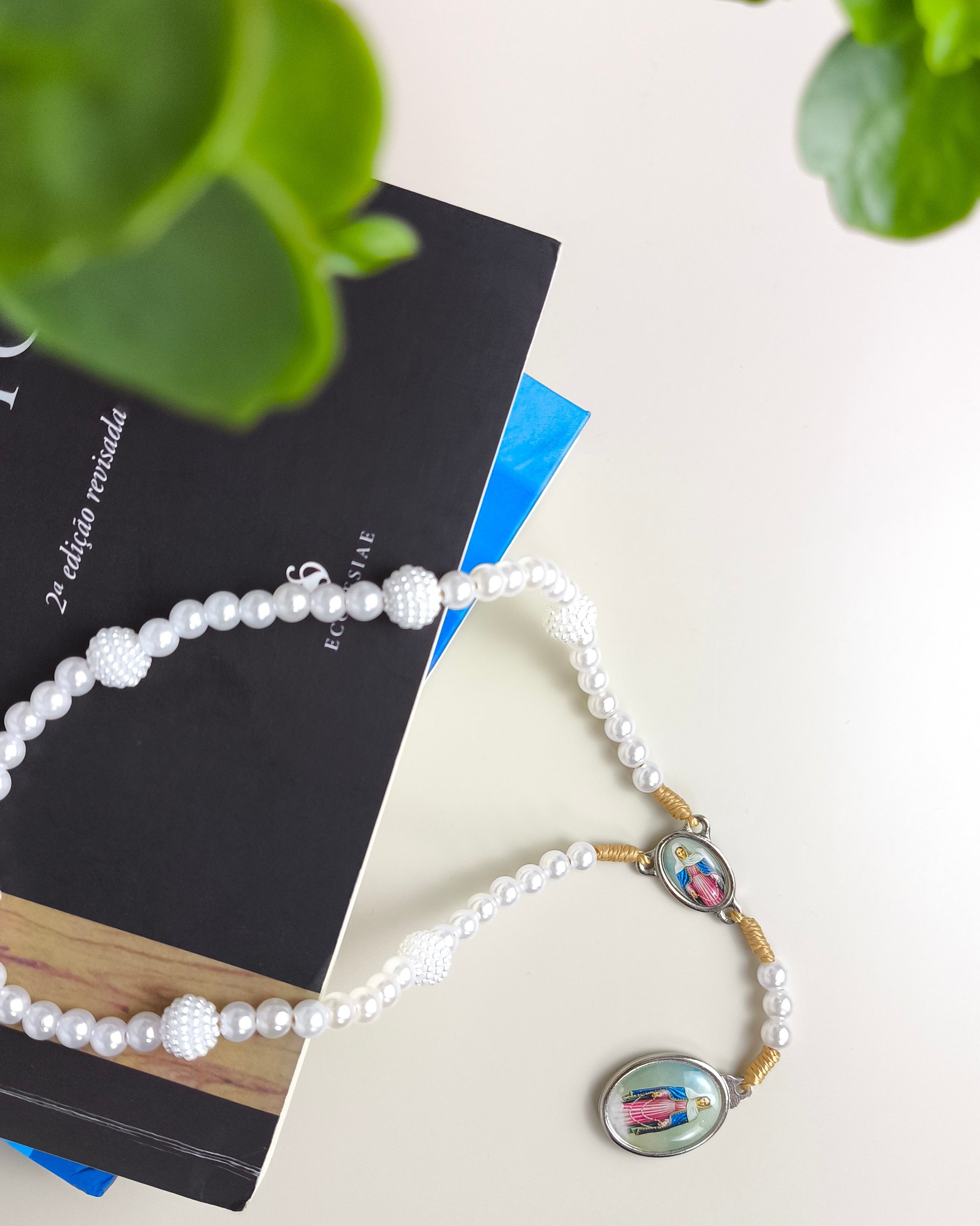 Novena de Nossa Senhora das Lágrimas 6mm com Folheto