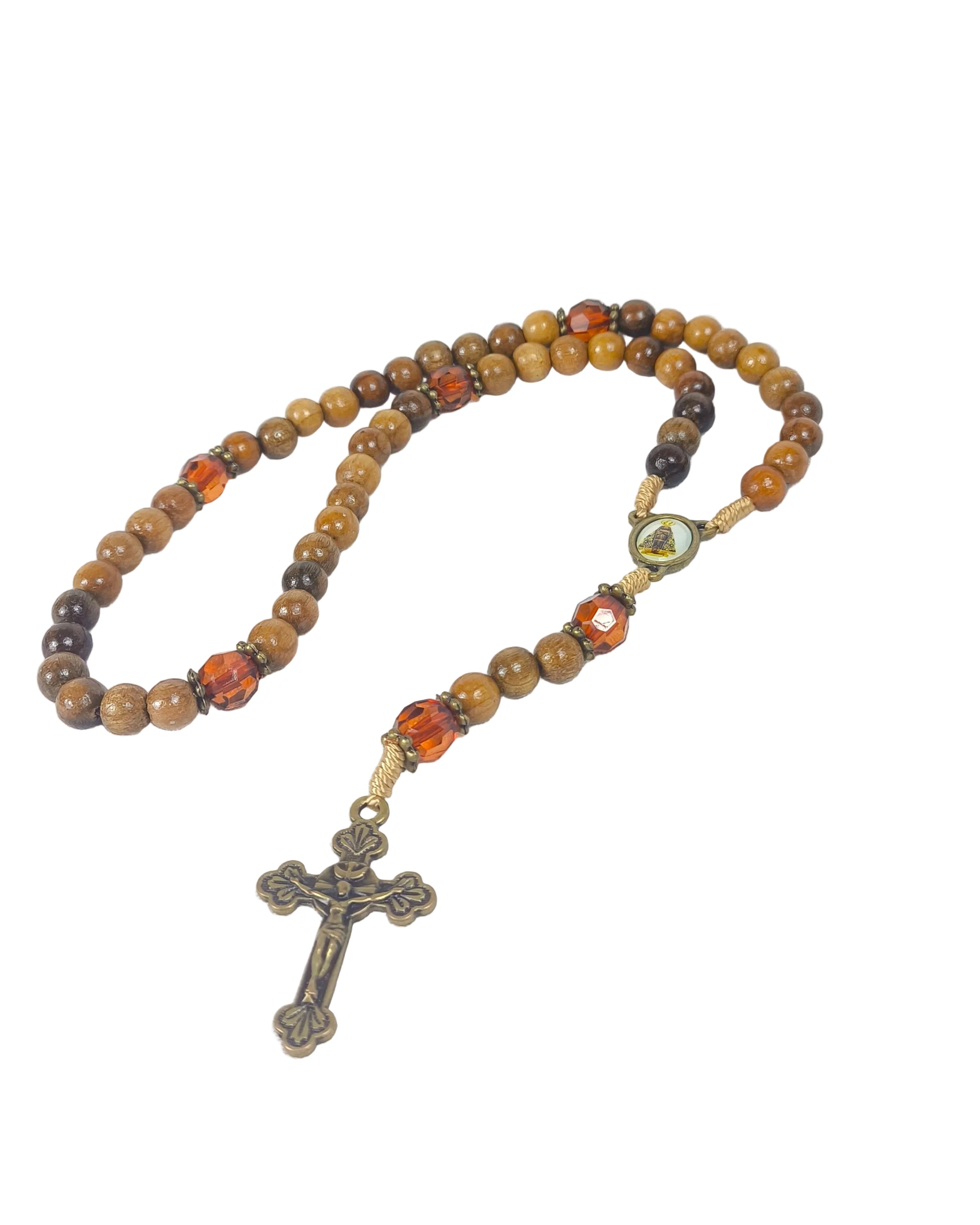 Terço de Nossa Senhora Aparecida em imbuia com Folheto