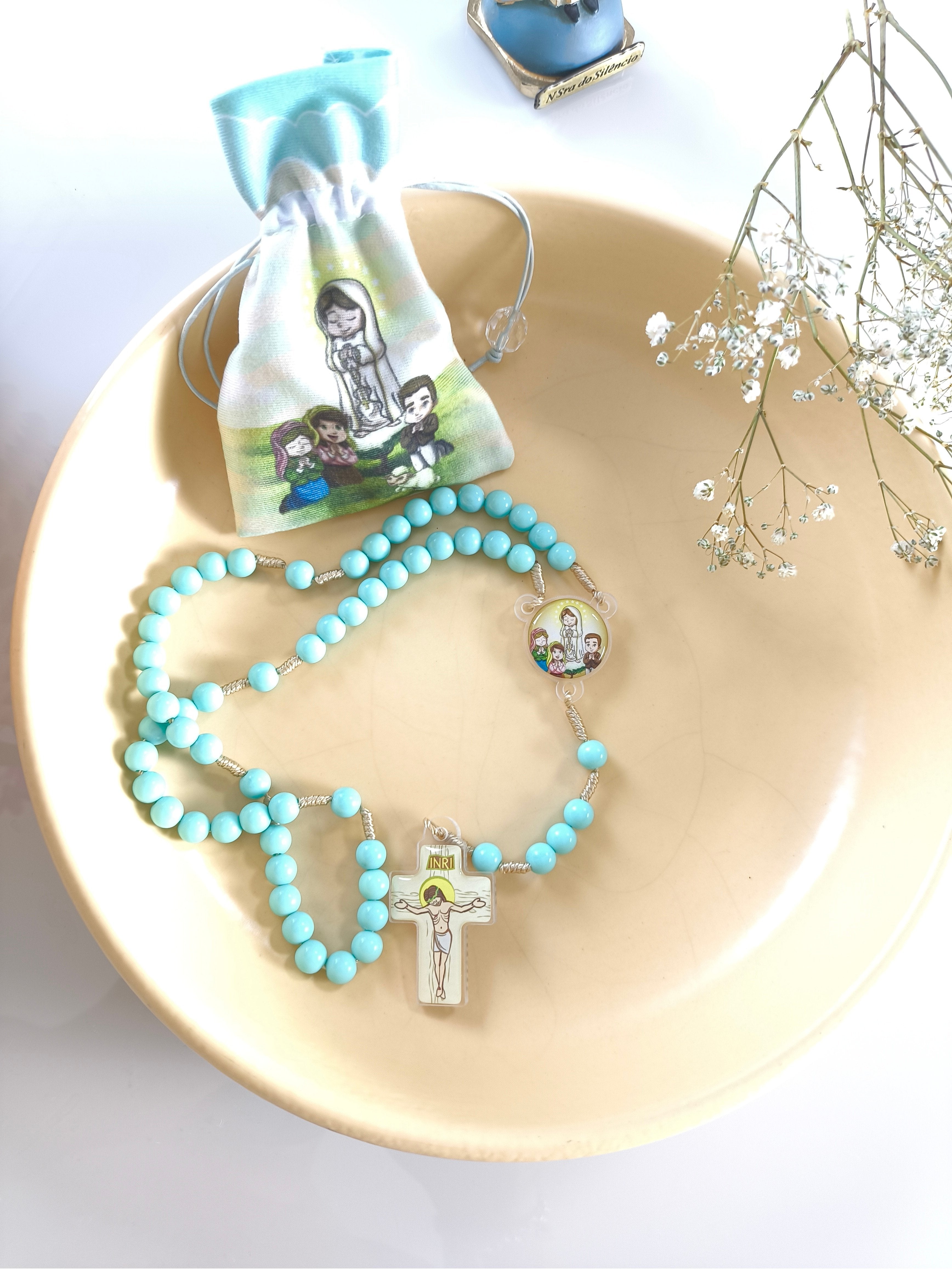 Terço Infantil Azul de Nossa Senhora de Fátima - acompanha saquinho de tecido