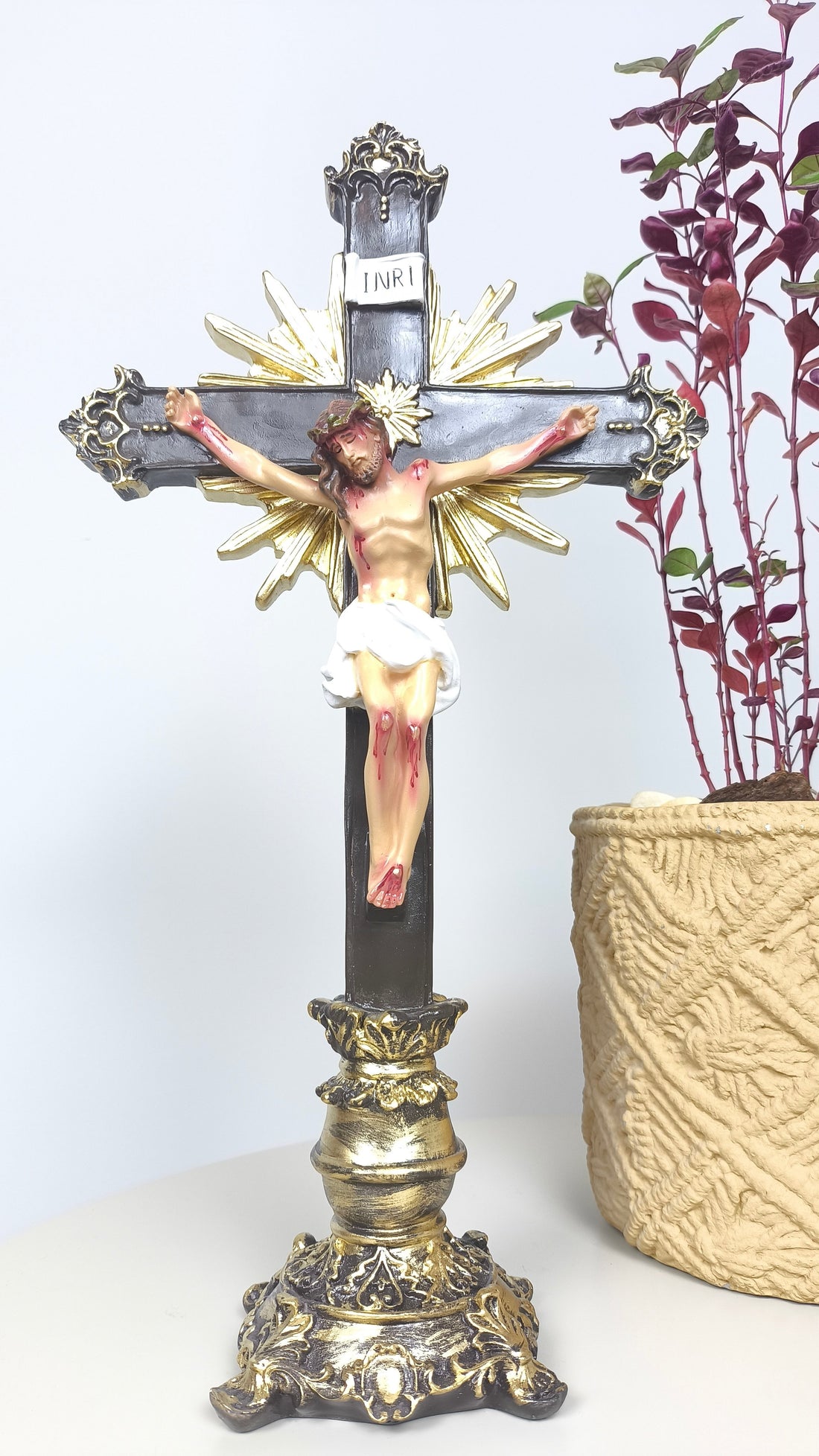 Crucifixo de Mesa Ornado com pedestal 40cm
