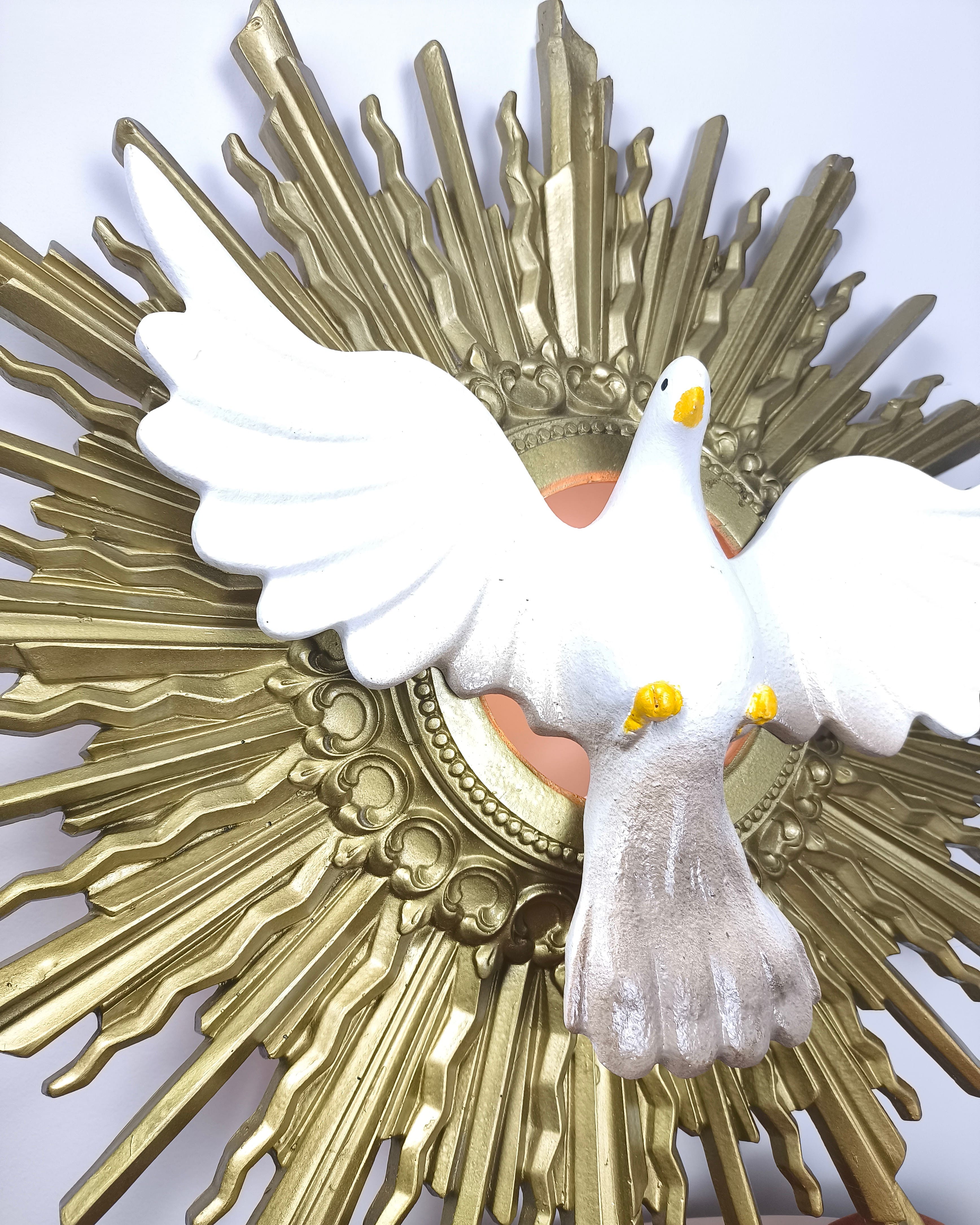 Divino Espírito Santo grande com lâmpada