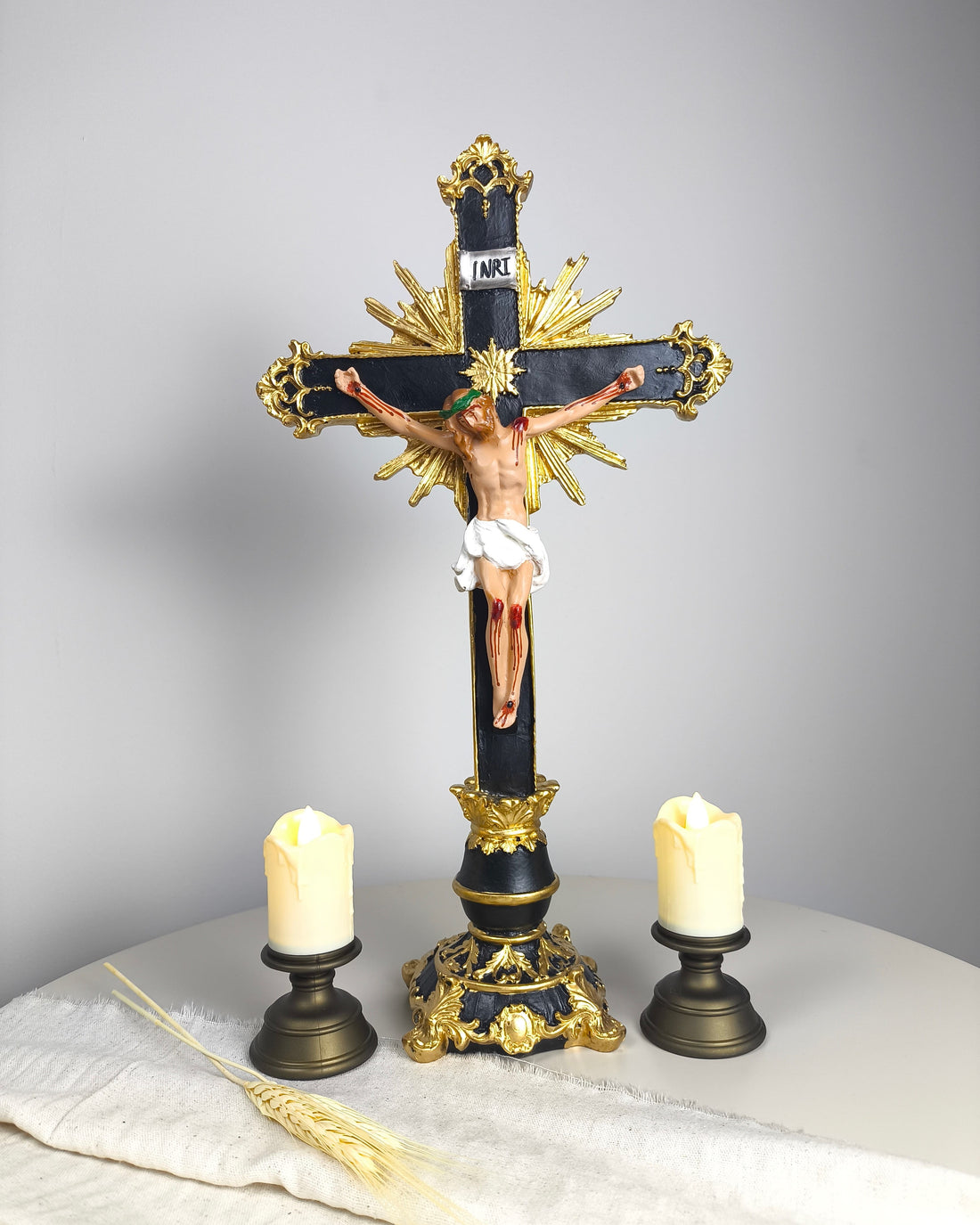 Crucifixo de Mesa Ornado 40cm