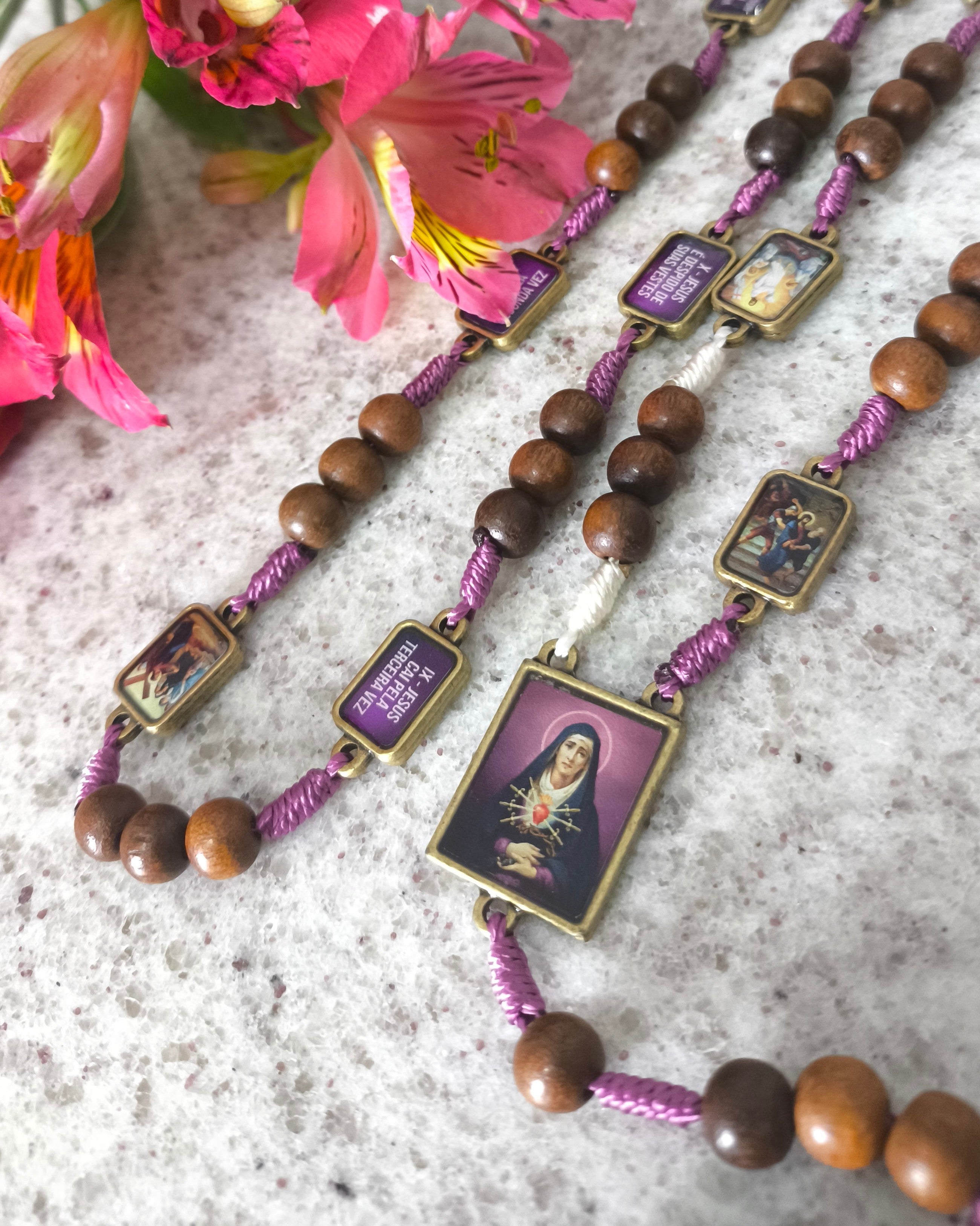 Via Crucis de Jesus Cristo com entremeio de Nossa Senhora das Dores e folheto