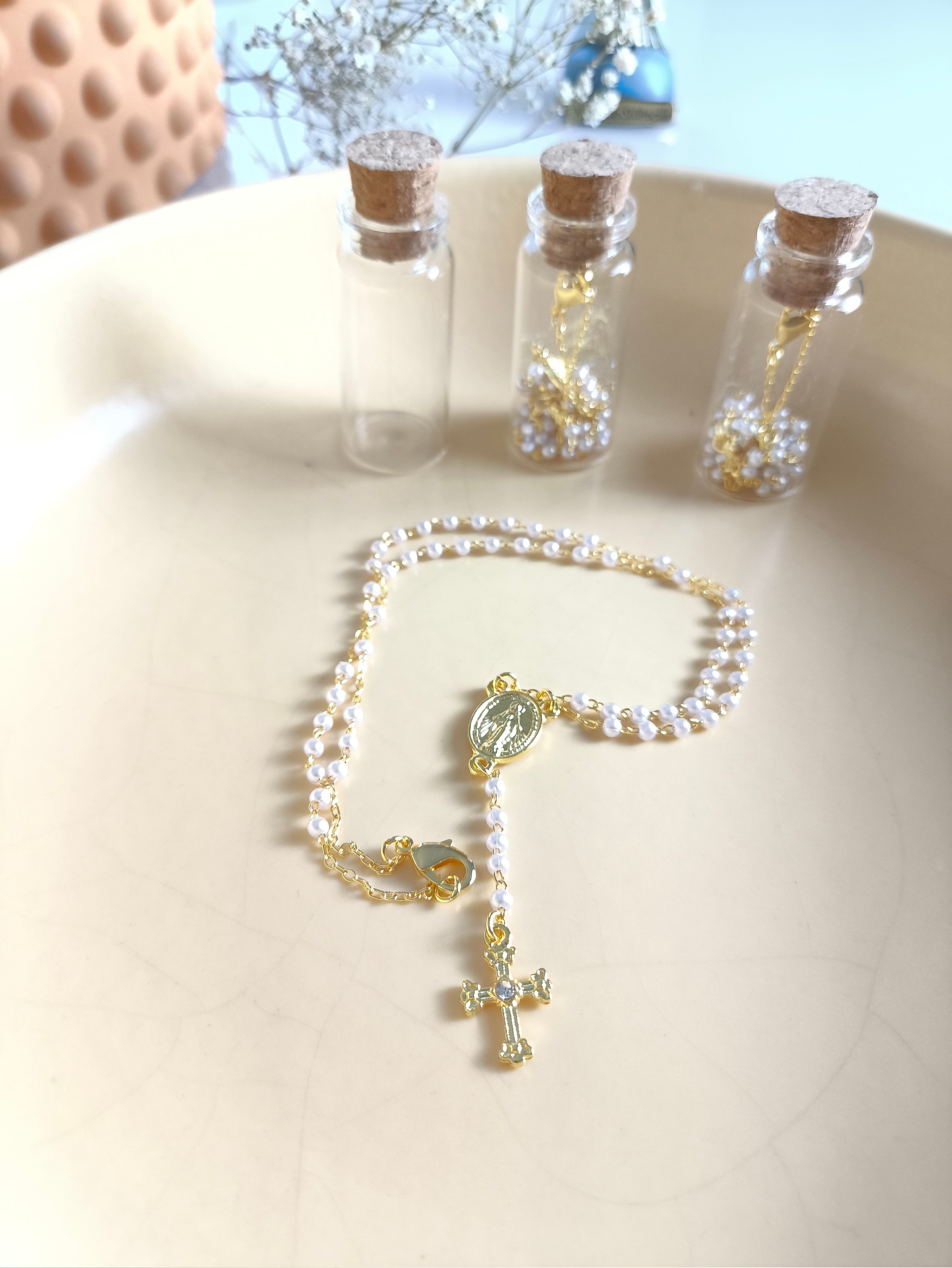 Colar Dourado Terço Pérola 3mm Nossa Senhora das Graças c/ vidrinho