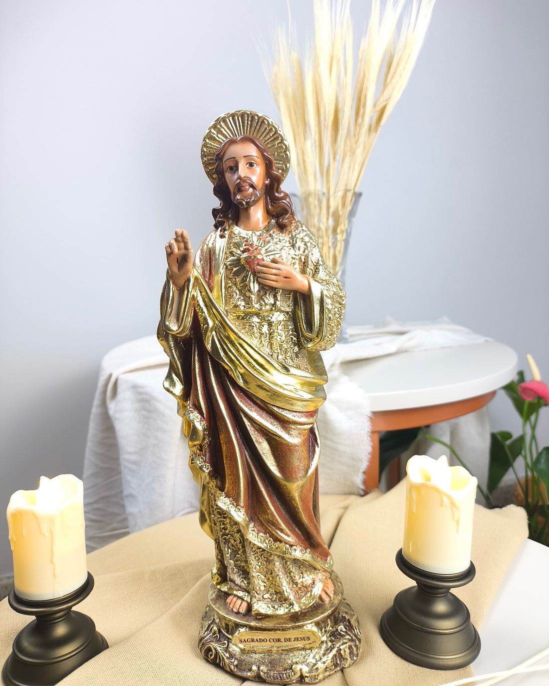 Sagrado Coração de Jesus 30cm detalhes em dourado