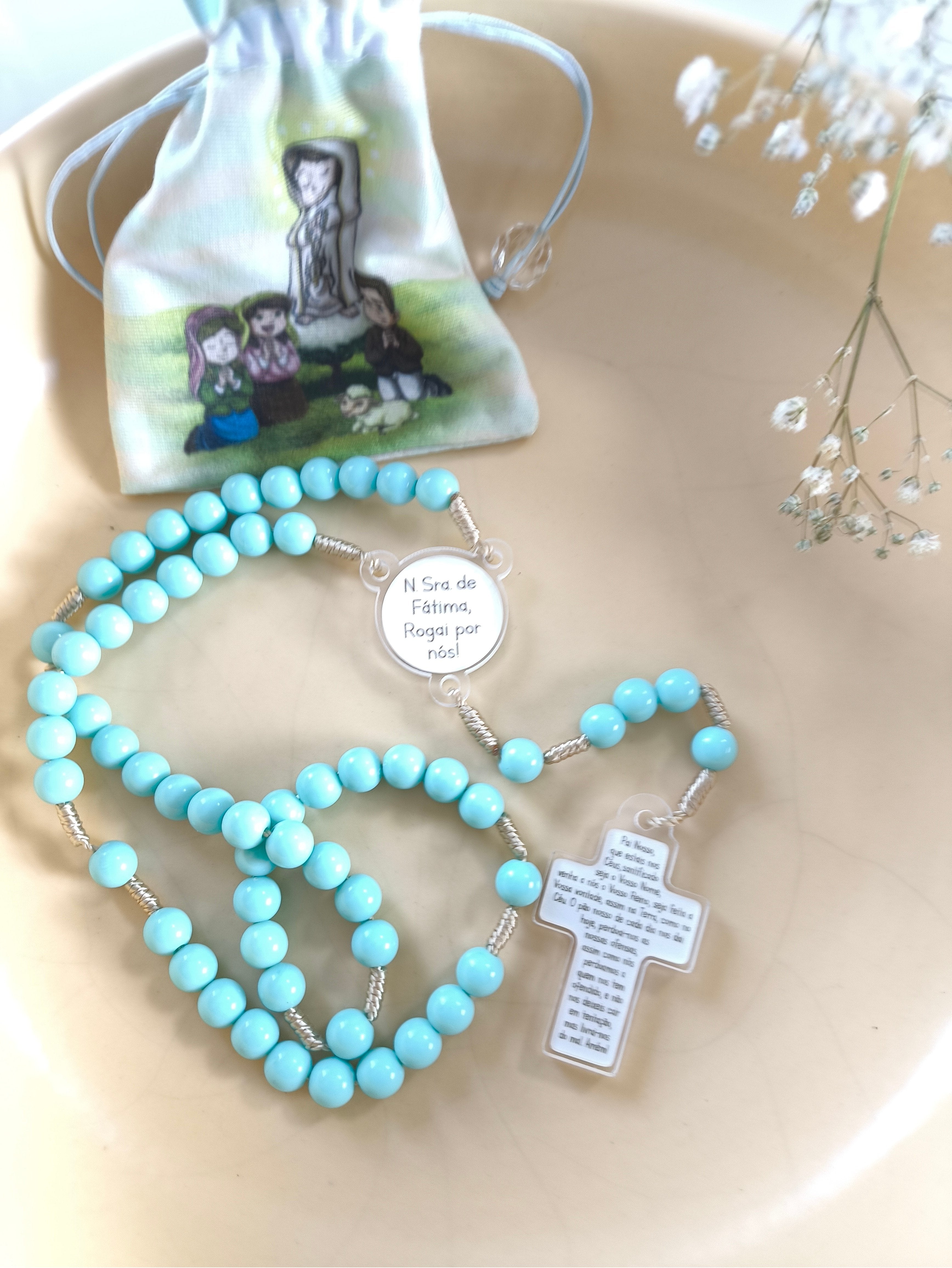 Terço Infantil Azul de Nossa Senhora de Fátima - acompanha saquinho de tecido