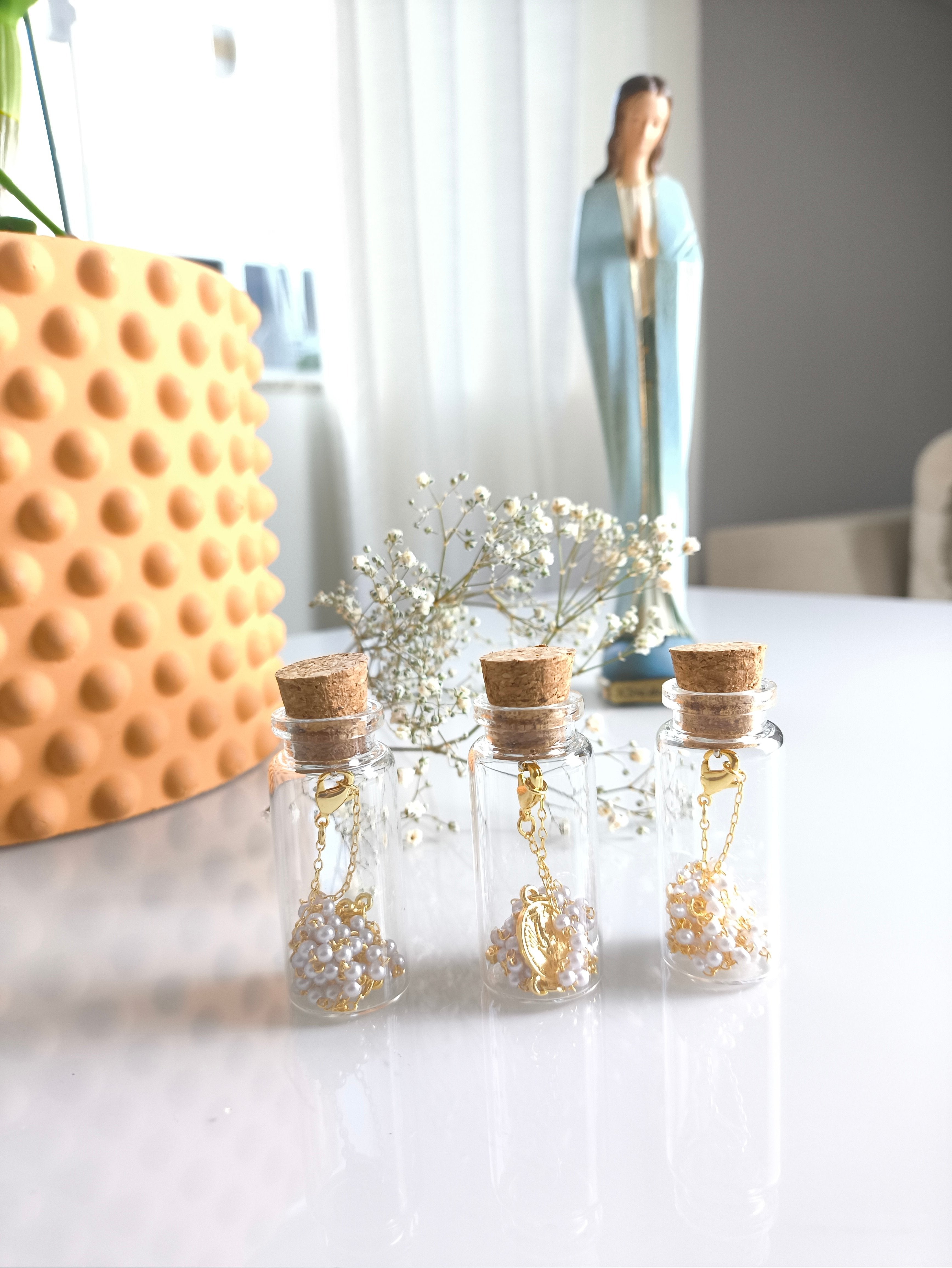 Colar Dourado Terço Pérola 3mm Nossa Senhora das Graças c/ vidrinho