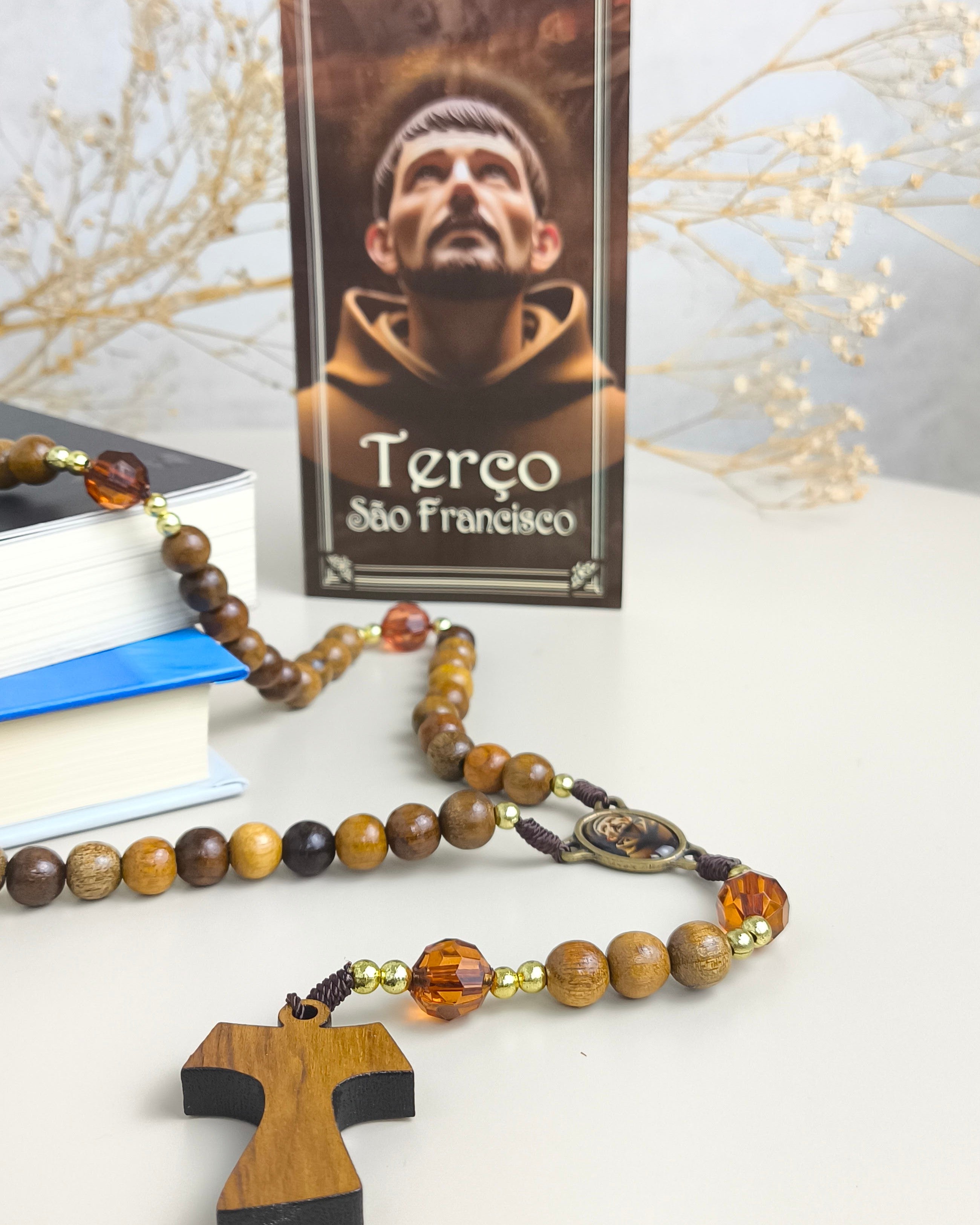 Terço com Tau de São Francisco de Assis com Folheto
