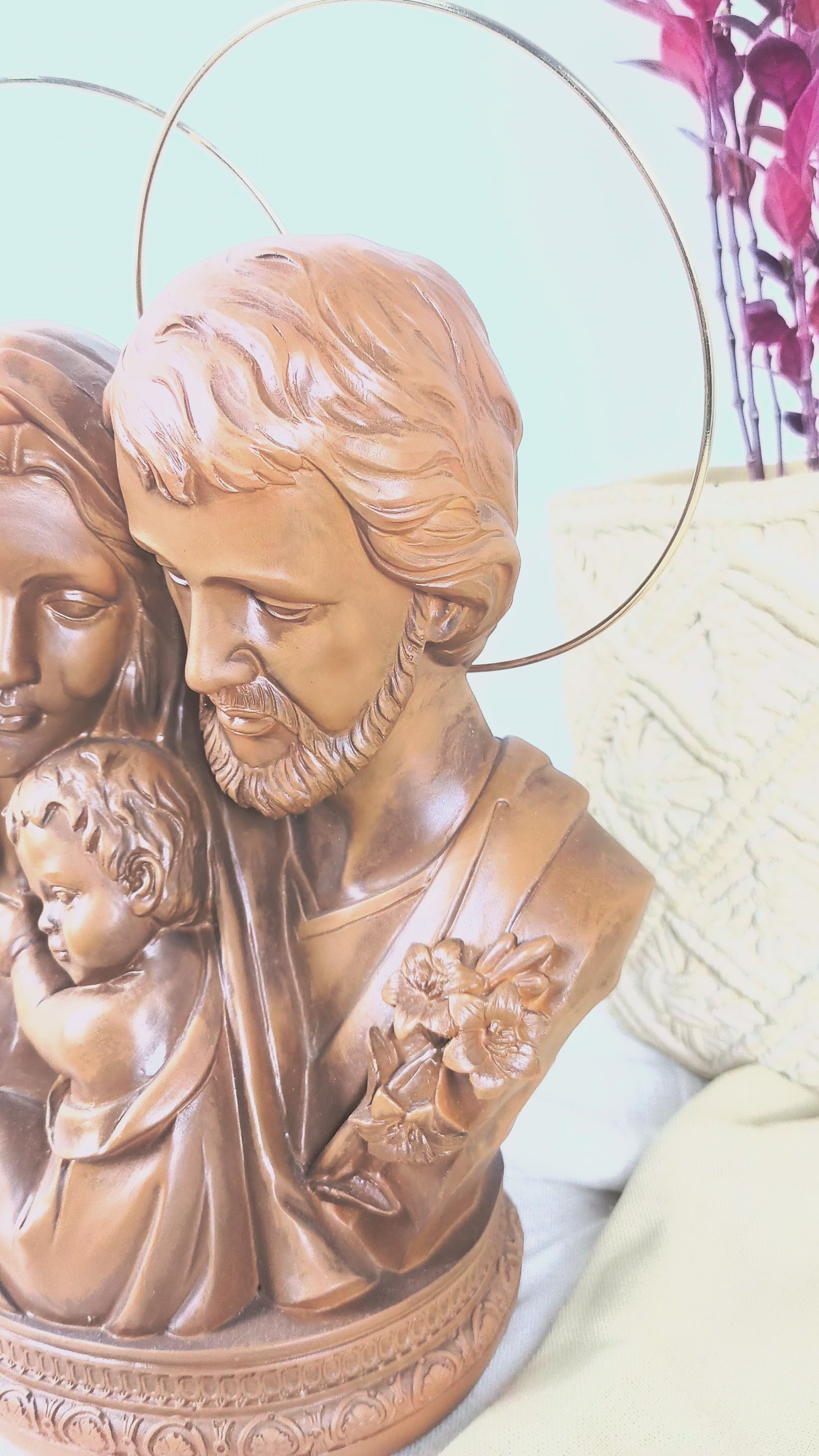 Busto Sagrada Família 23cm pintura Madeira